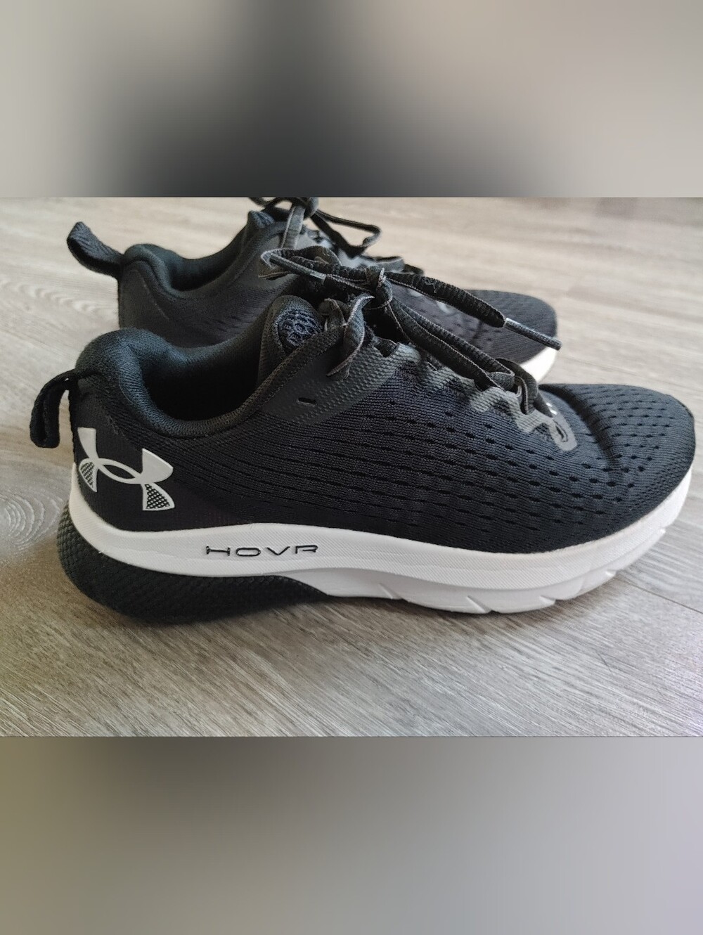 Under Armour Women's HOVR Running Shoes - Black , Size 6.5